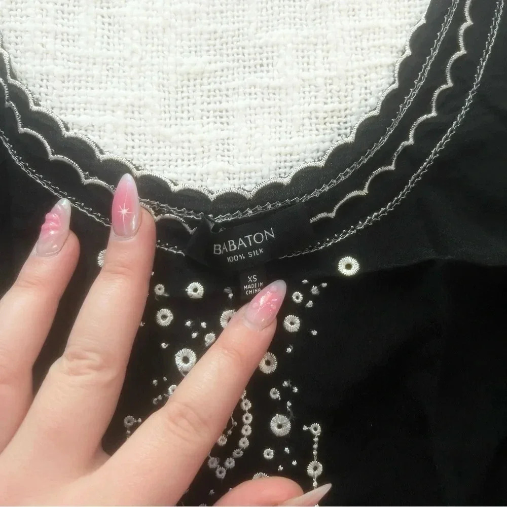 Aritzia Nate Blouse View 4